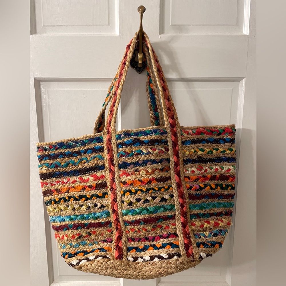 Anthropologie Shiraleah Chicago Fiesta Woven Tote - Picture 2 of 5